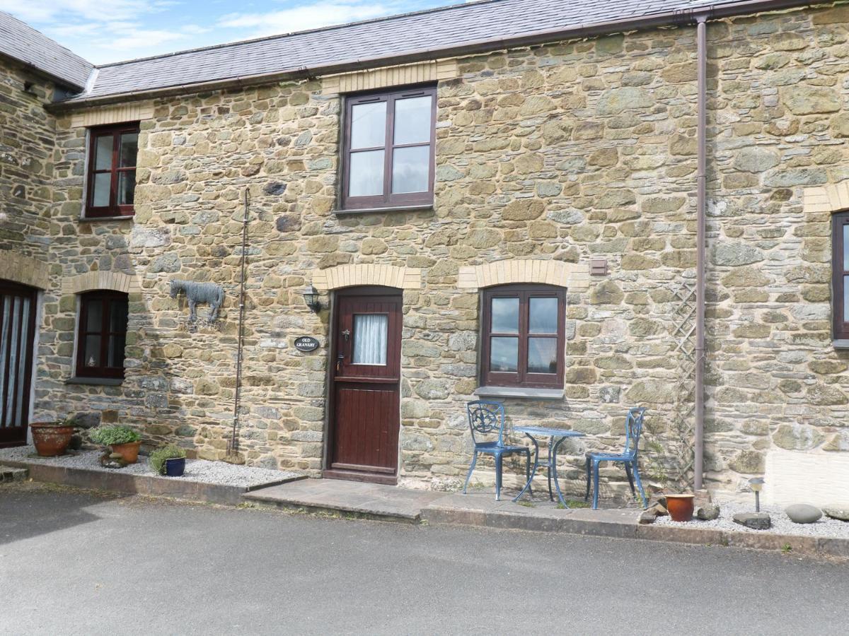 The Old Granary Villa Launceston Exterior photo